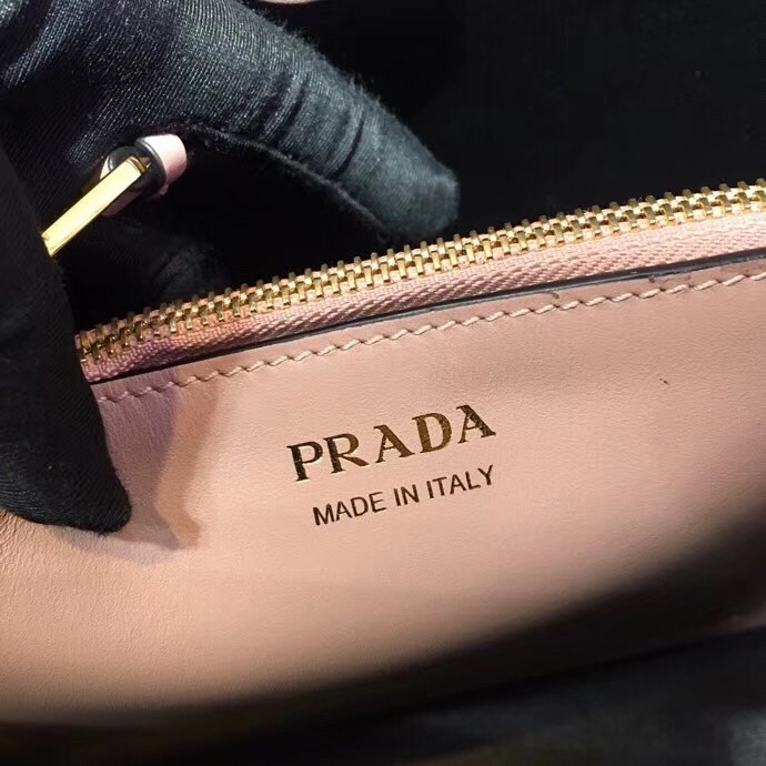 Pra*a matinee small bag in powder saffiano leather