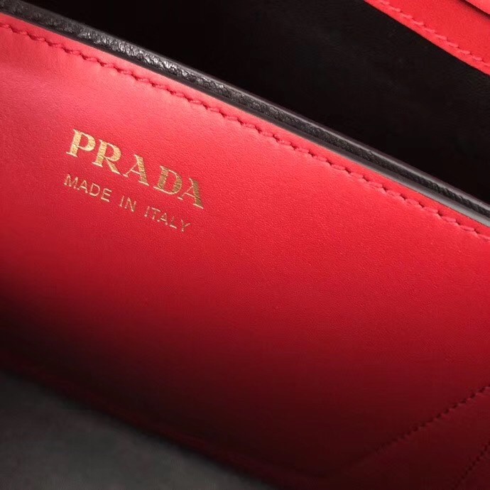 Pra*a matinee mini bag in red saffiano leather