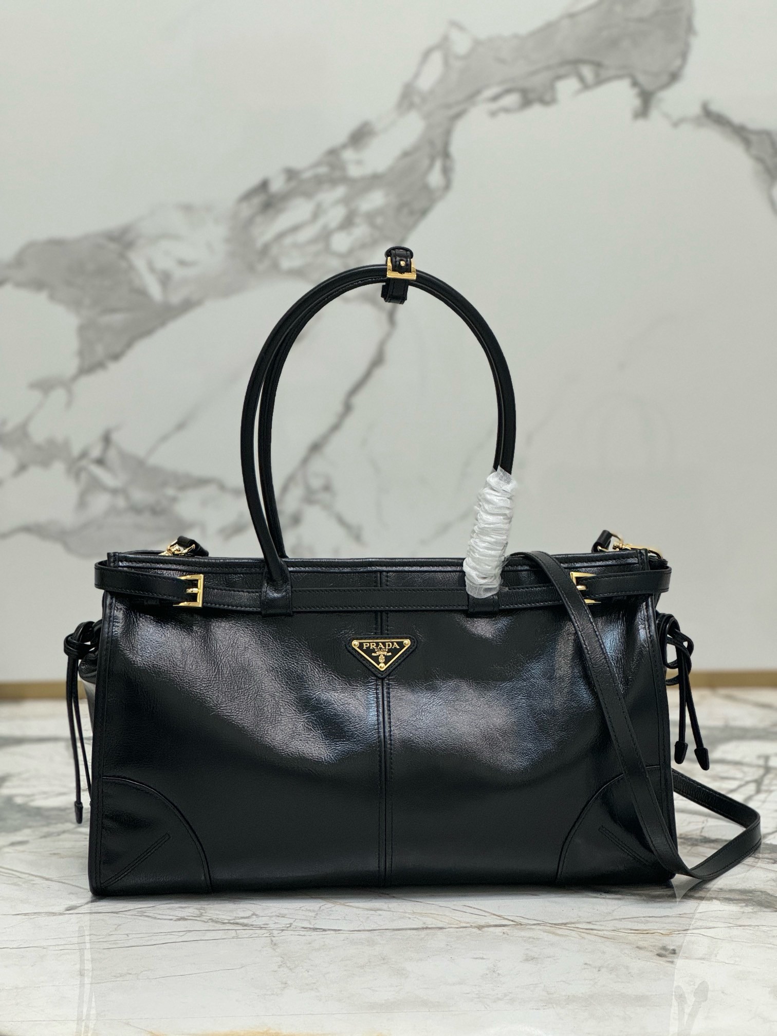 Pra*a large tote bag in black soft leather