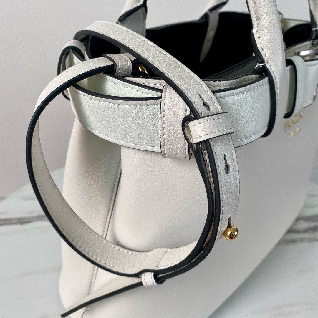 Pra*a buckle medium bag with belt in white leather