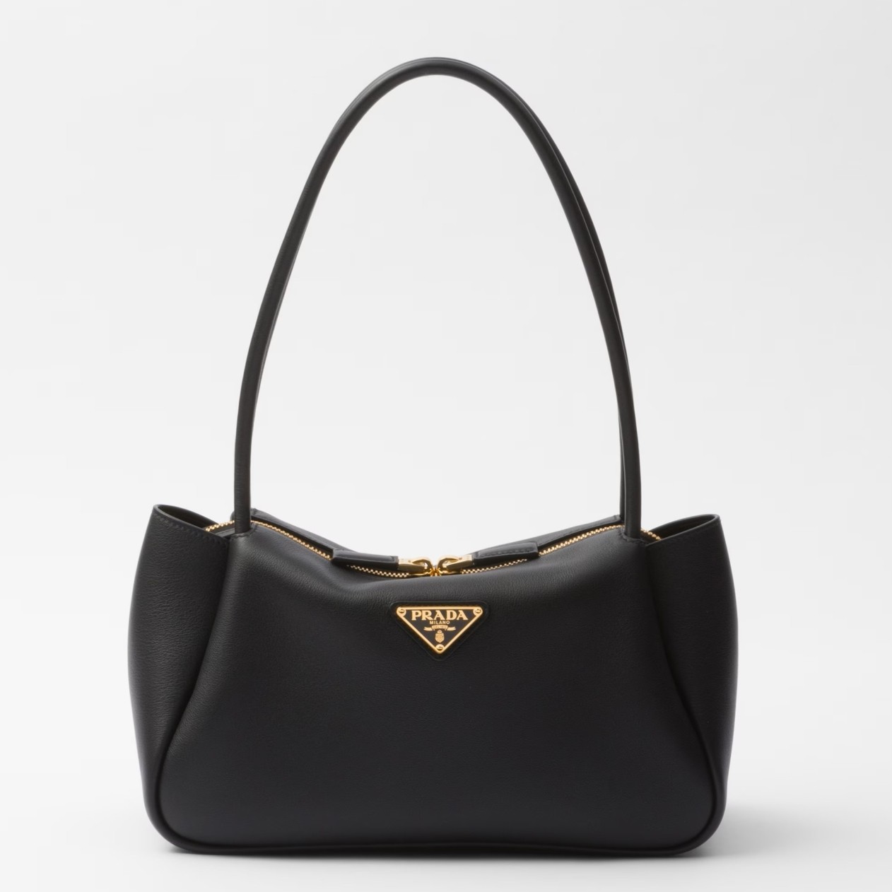 Pra*a shoulder bag in black calfskin with triangle logo