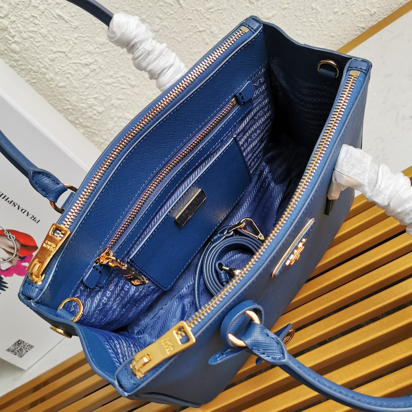 Pra*a small galleria bag in bluette saffiano leather