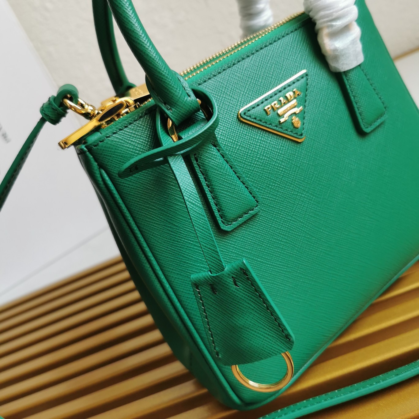 Pra*a mini galleria bag in green saffiano leather
