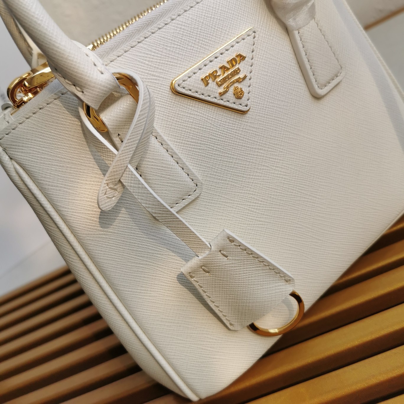 Pra*a mini galleria bag in white saffiano leather