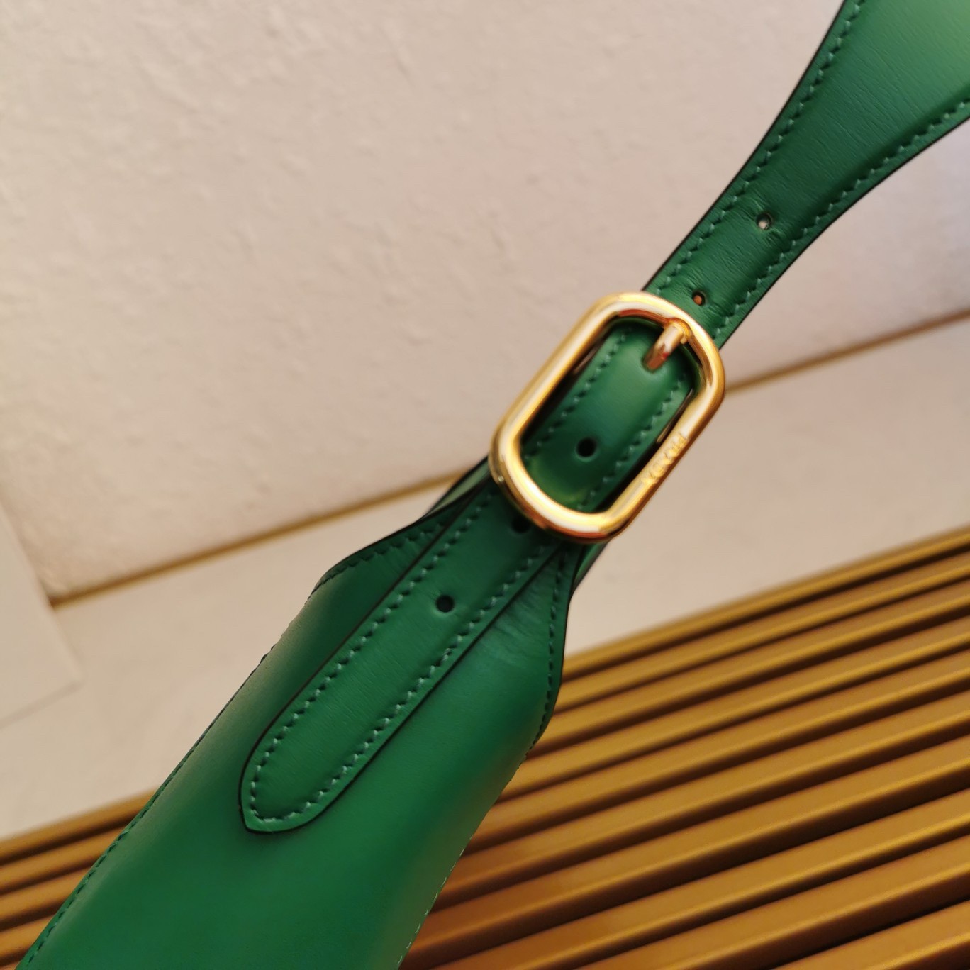 Pra*a shoulder bag in green leather