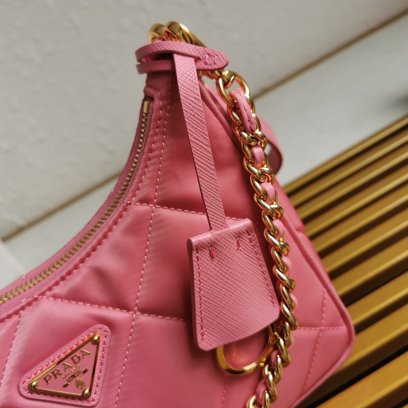 Pra*a re-edition 1995 chaine mini bag in pink re-nylon