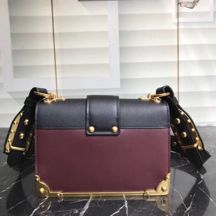 Pra*a cahier shoulder bag in bordeaux/black leather