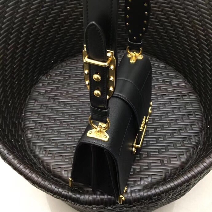 Pra*a large cahier bag in black leather