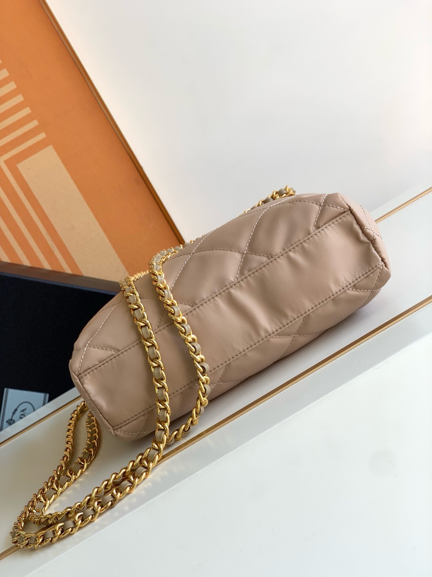 Pra*a re-edition 1995 tote bag in beige re-nylon