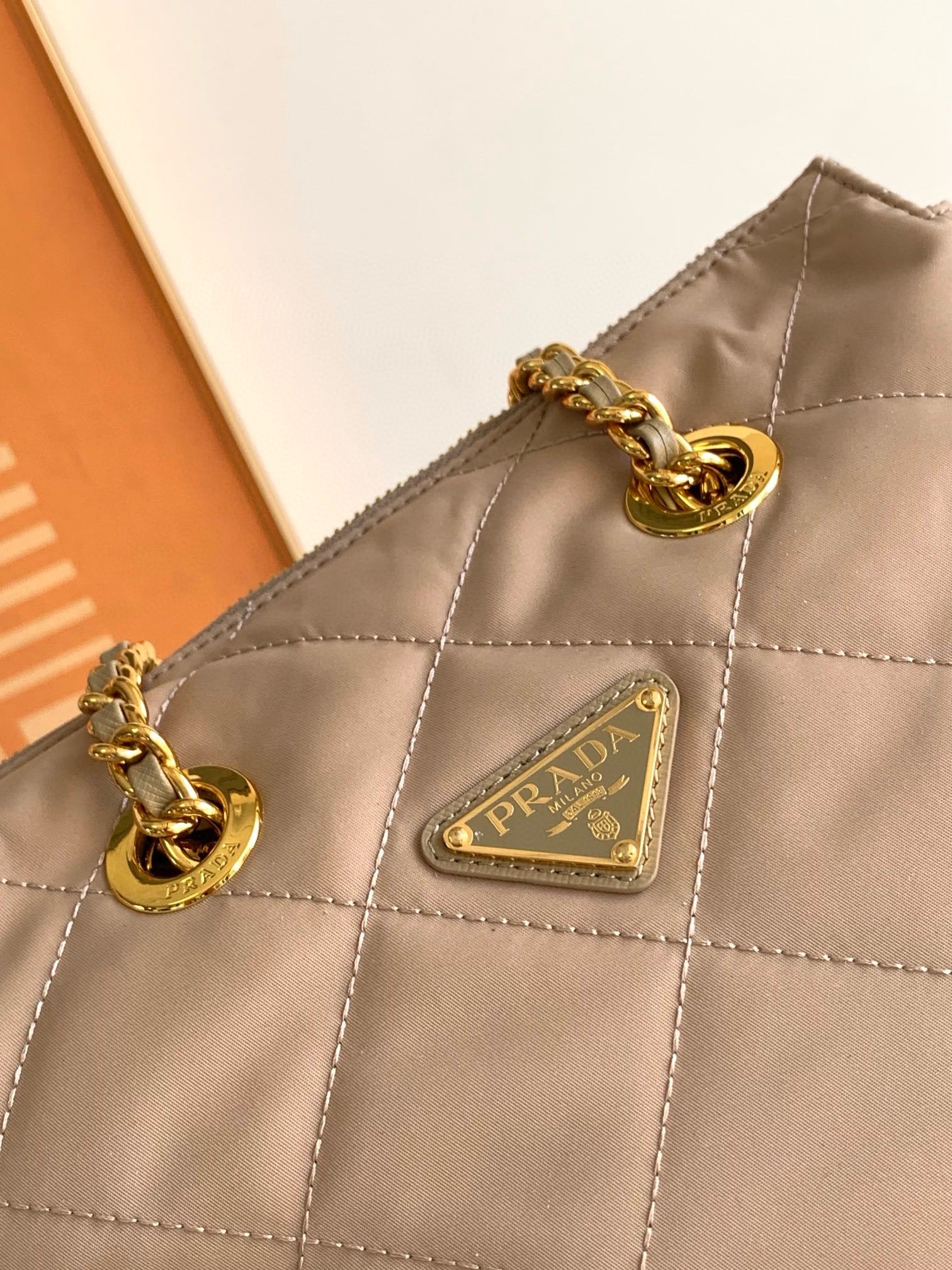 Pra*a re-edition 1995 tote bag in beige re-nylon