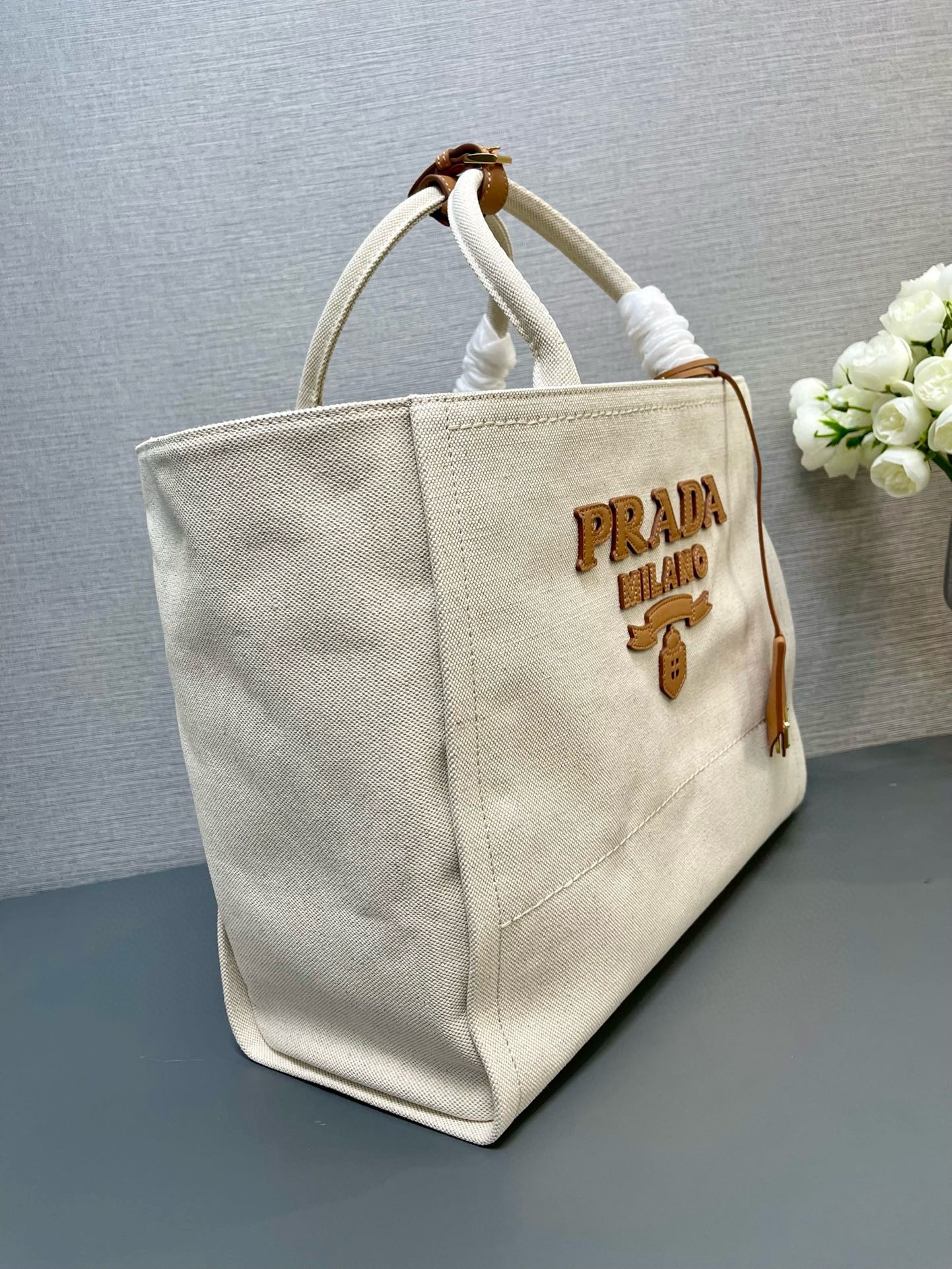 Pra*a large blend tote bag in linen