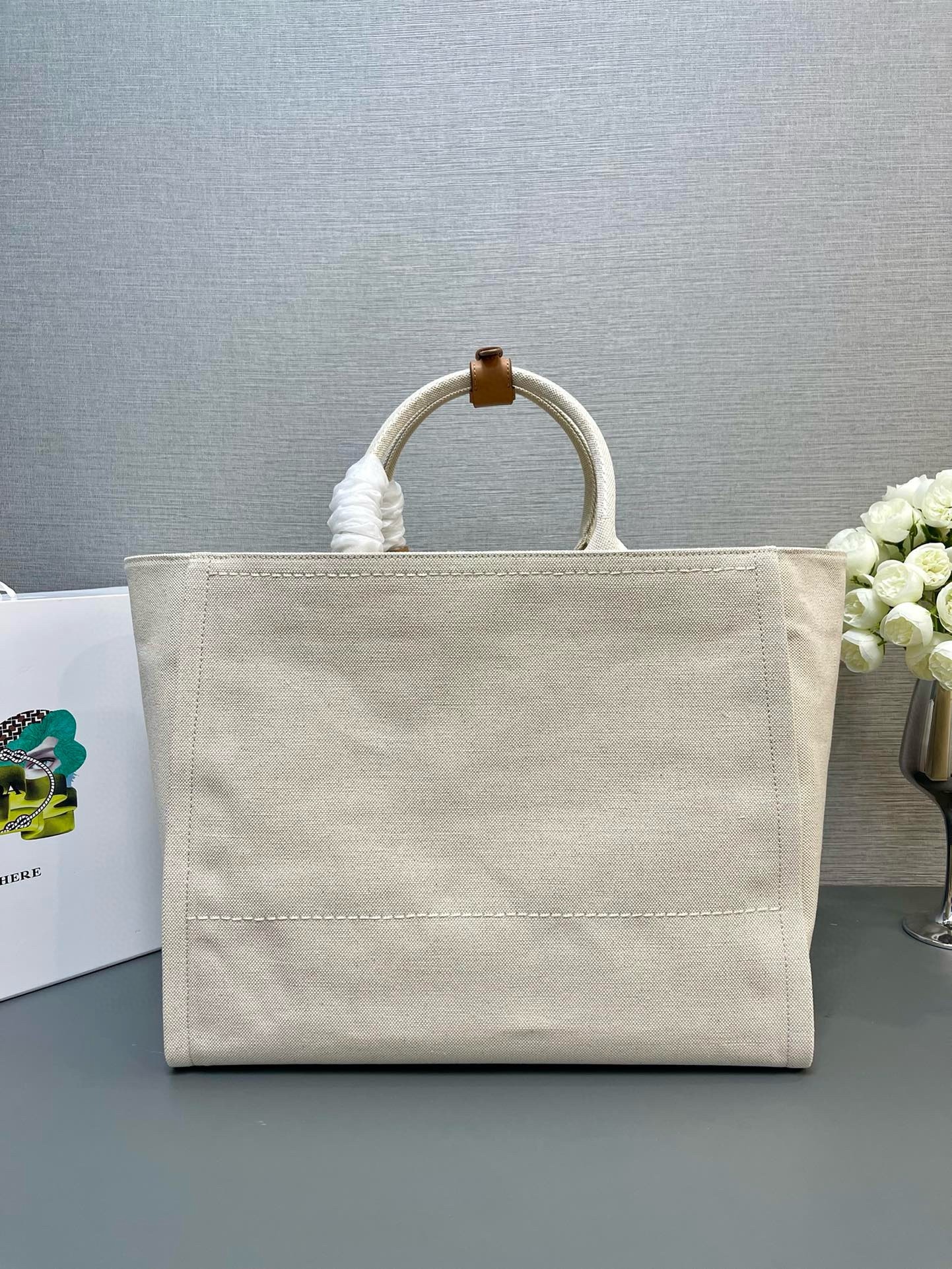 Pra*a large blend tote bag in linen