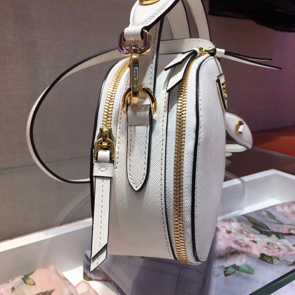 Pra*a odette white saffiano leather bag