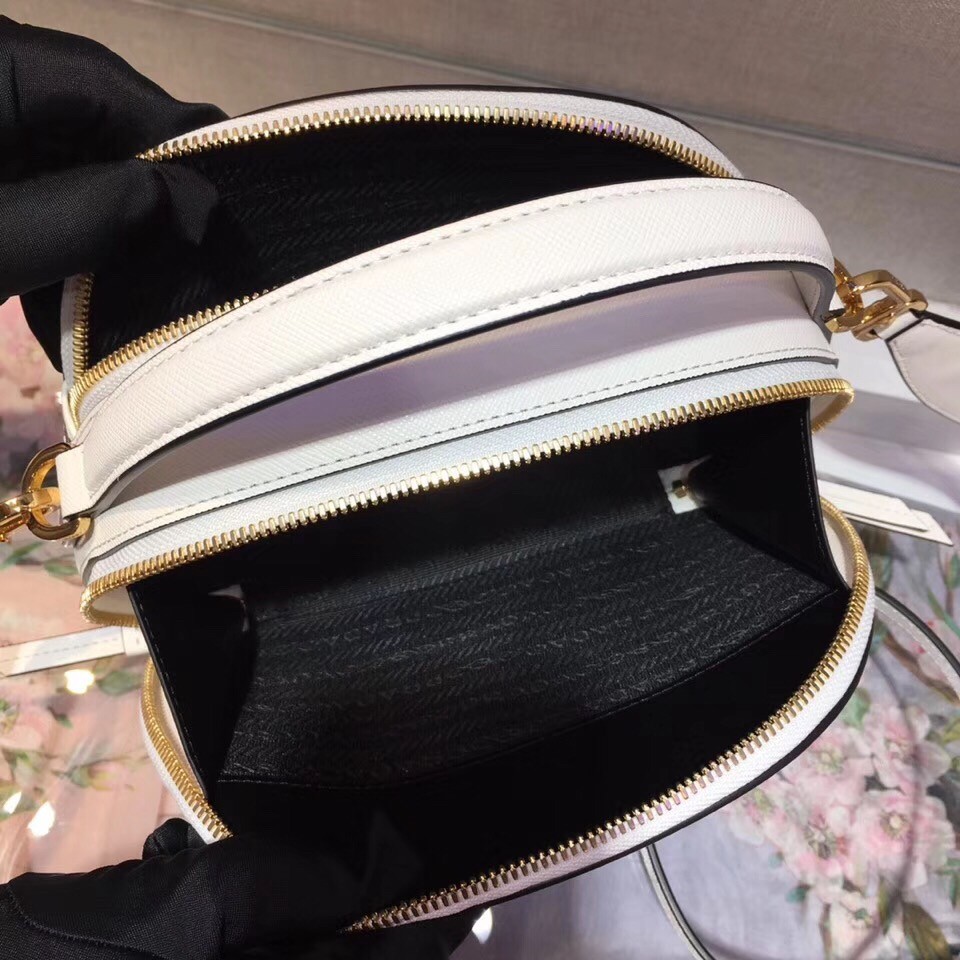Pra*a odette white saffiano leather bag