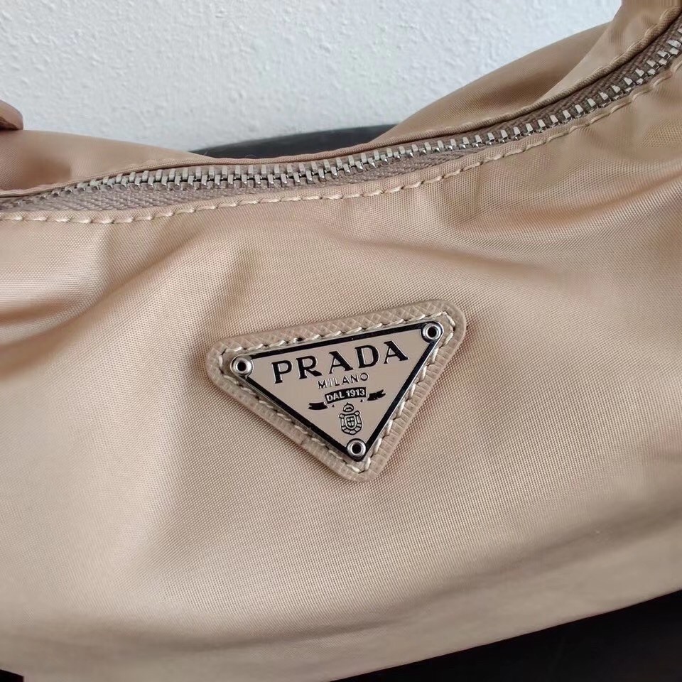 Pra*a beige nylon re-edition 2006 hobo bag
