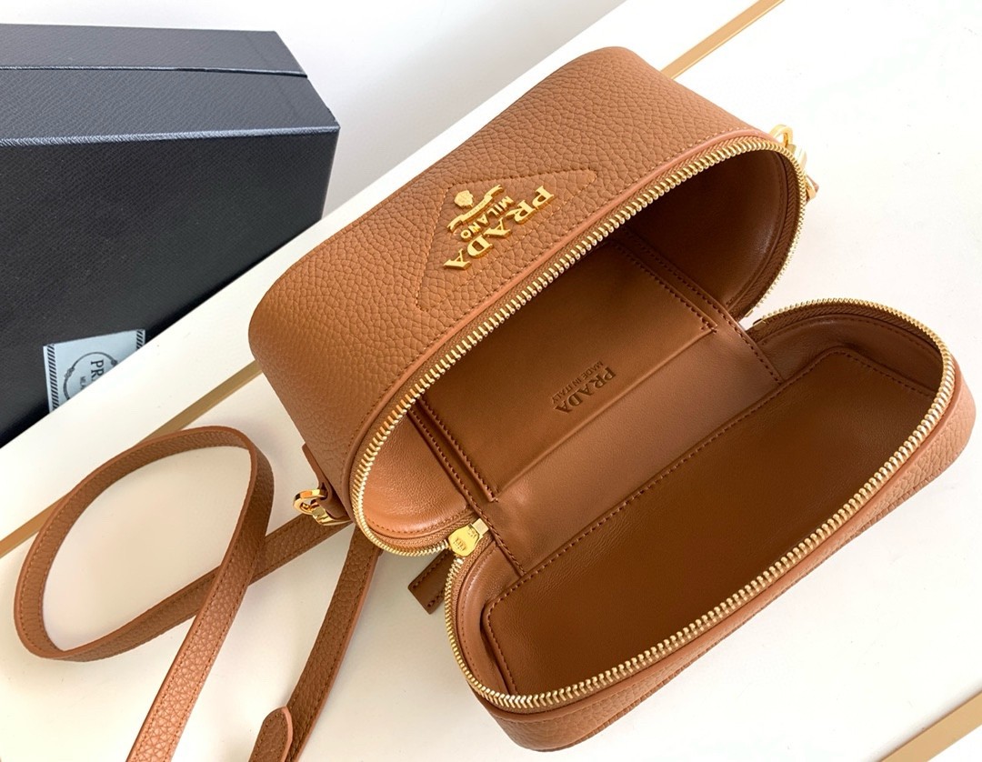 Pra*a mini vanity bag in brown grained leather