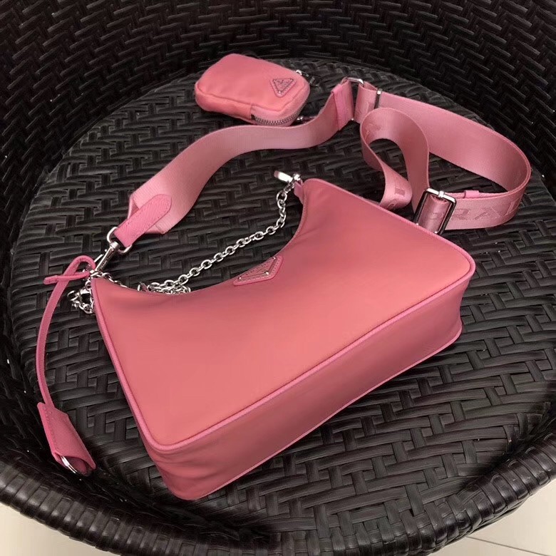 Pra*a re-edition 2005 shoulder bag in pink nylon