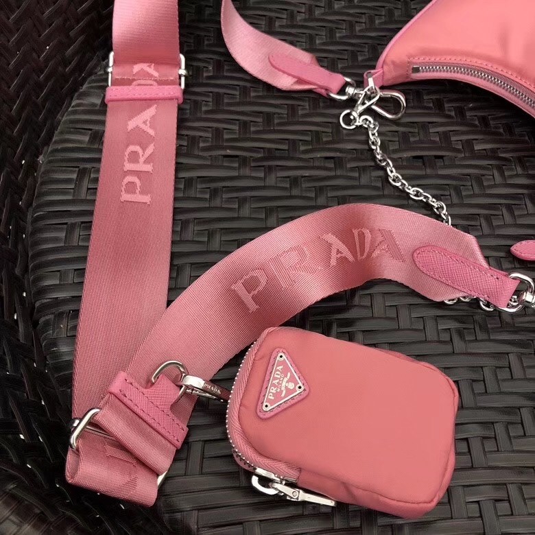 Pra*a re-edition 2005 shoulder bag in pink nylon
