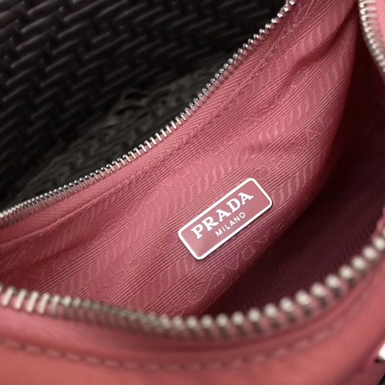 Pra*a re-edition 2005 shoulder bag in pink nylon