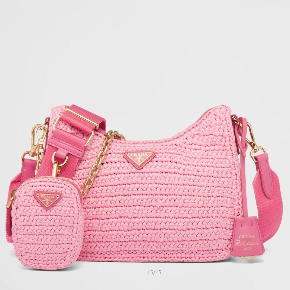 Pra*a re-edition 2005 shoulder bag in pink raffia