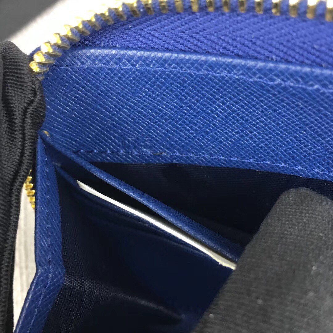 Pra*a zipped wallet in blue saffiano leather