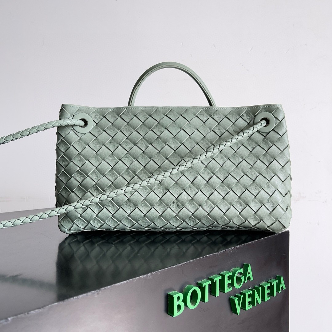 bo*te*ga Ve*ne*ta andiamo small east/west bag in sauge intrecciato lambskin