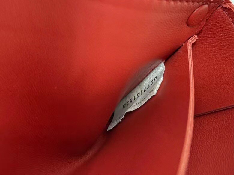 bo*te*ga Ve*ne*ta cassette belt bag in red intrecciato leather