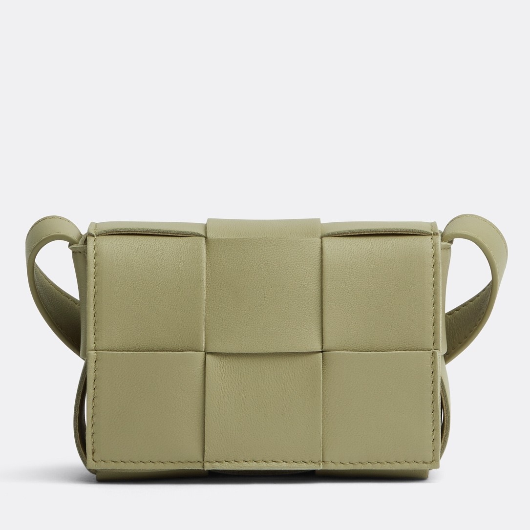 bo*te*ga Ve*ne*ta candy cassette bag in travertine lambskin