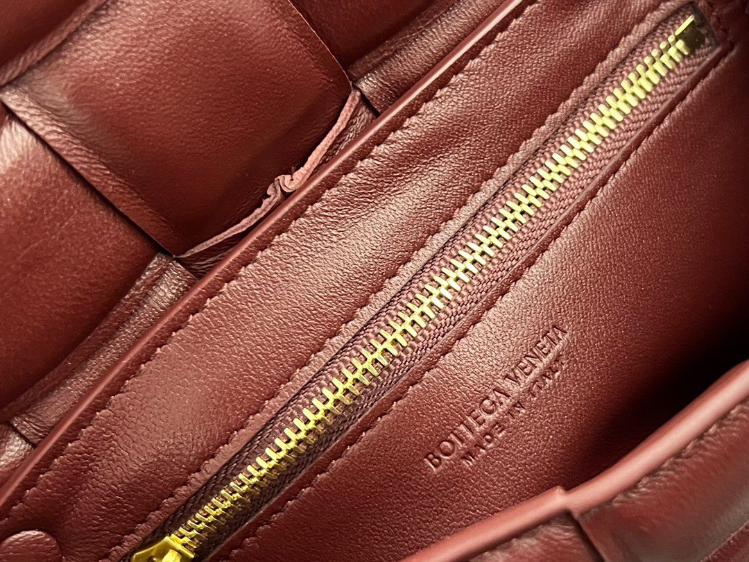 bo*te*ga Ve*ne*ta small padded cassette bag in barolo lambskin