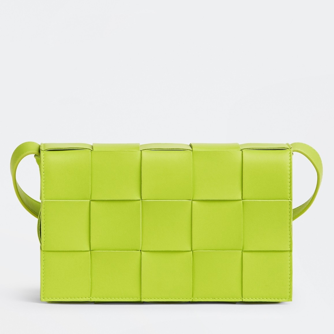 bo*te*ga Ve*ne*ta cassett bag in acid kiwi intrecciato lambskin