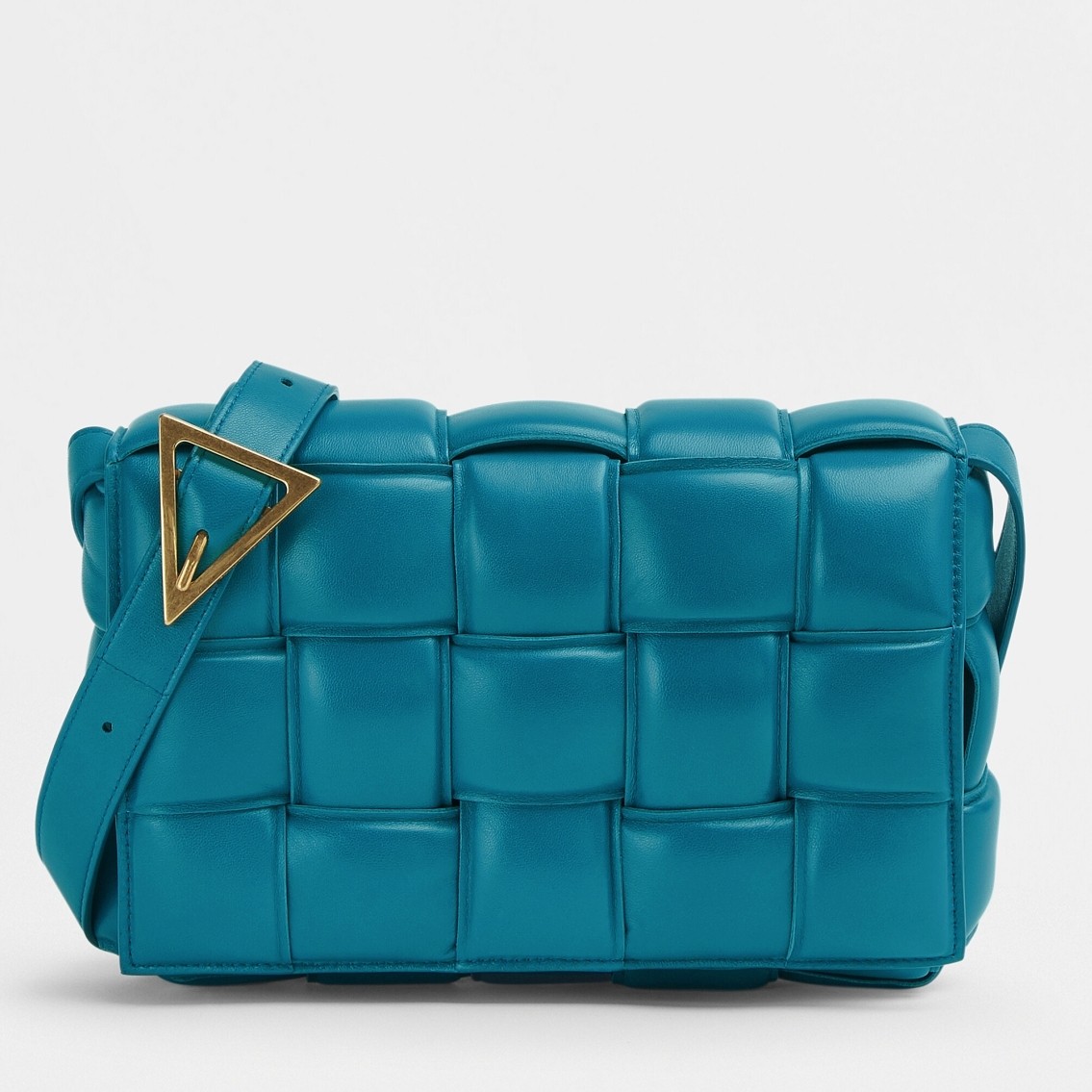 bo*te*ga Ve*ne*ta padded cassette bag in mallard lambskin