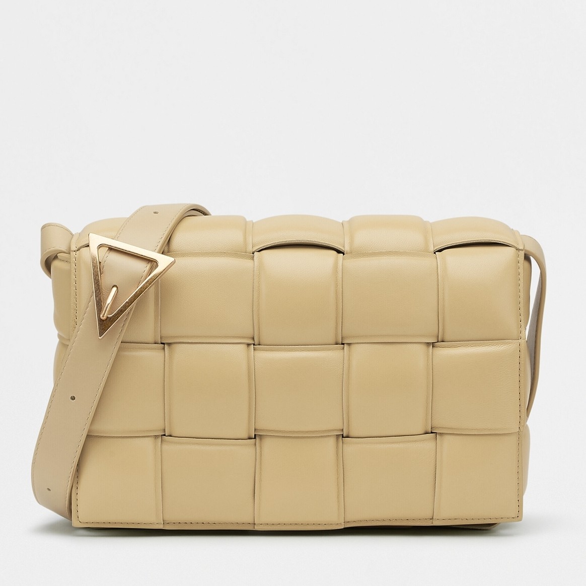 bo*te*ga Ve*ne*ta padded cassette bag in porridge lambskin