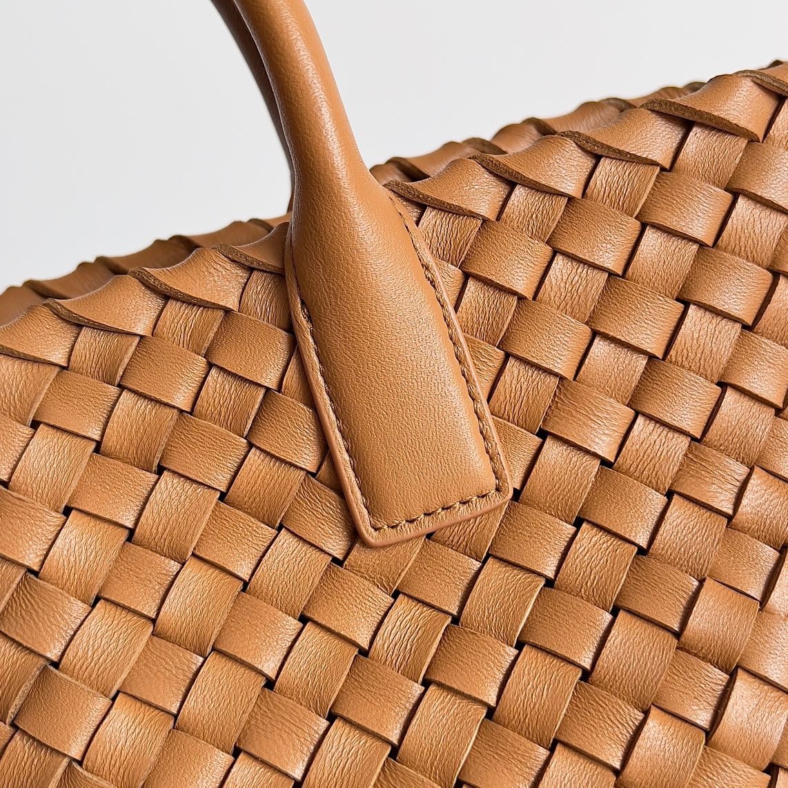 bo*te*ga Ve*ne*ta mini cabat bag in caramel intrecciato lambskin