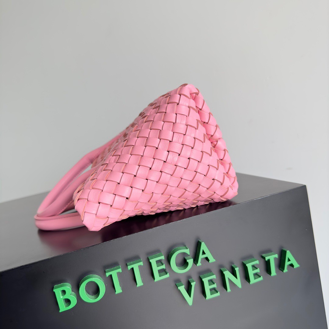 bo*te*ga Ve*ne*ta mini cabat bag in ribbon intrecciato lambskin