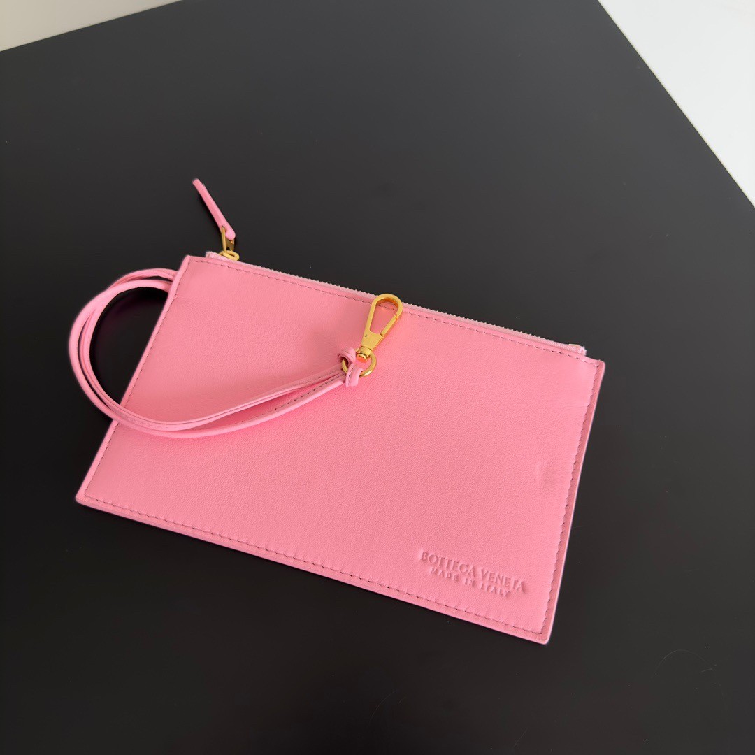 bo*te*ga Ve*ne*ta mini cabat bag in ribbon intrecciato lambskin