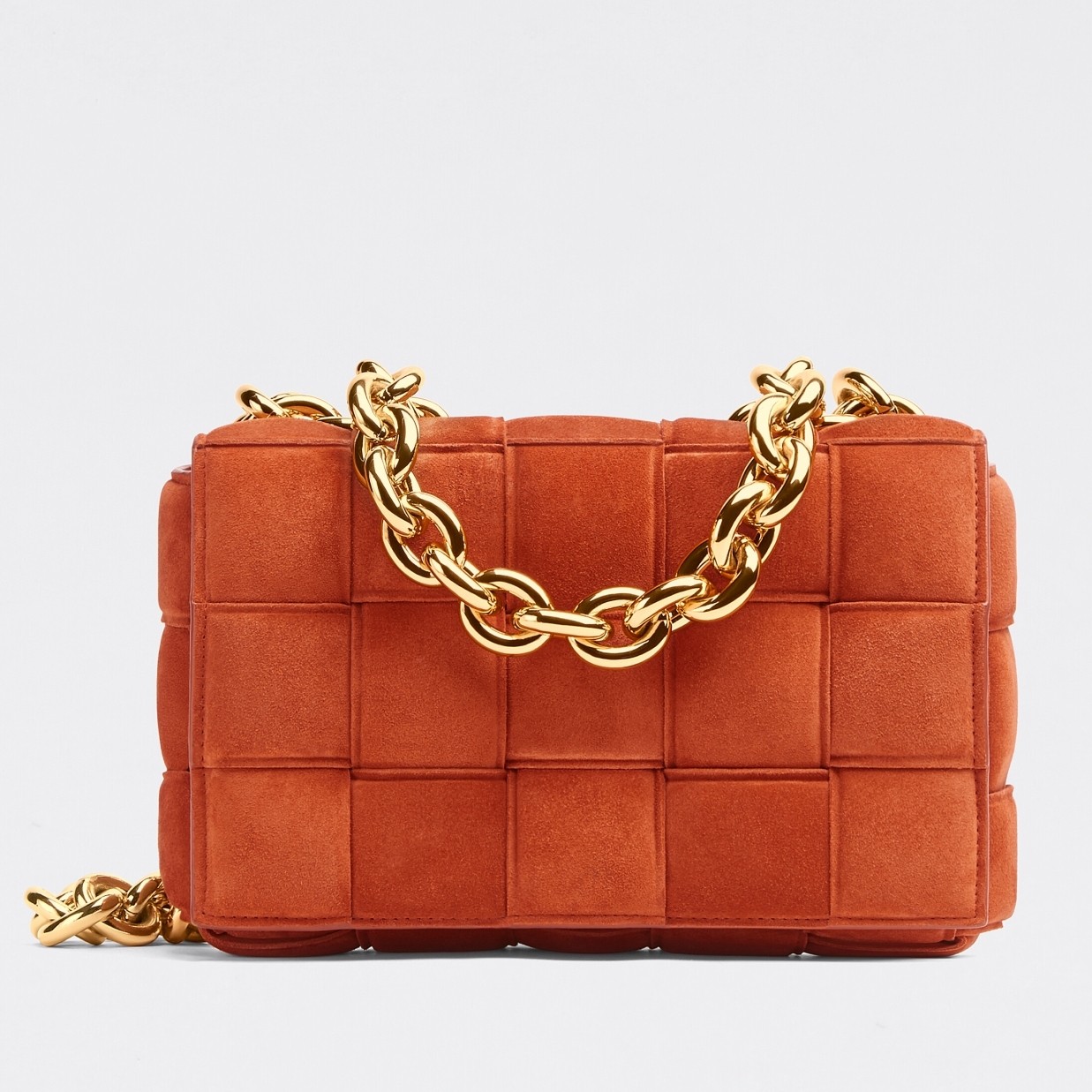 bo*te*ga Ve*ne*ta chain cassette bag in maple suede