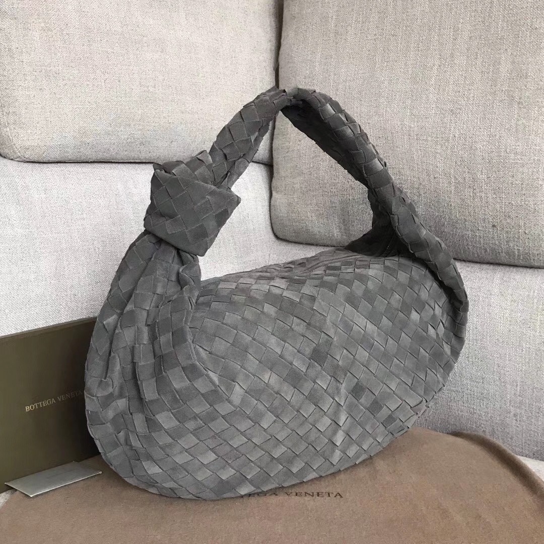 bo*te*ga Ve*ne*ta large bv jodie bag in grey woven suede