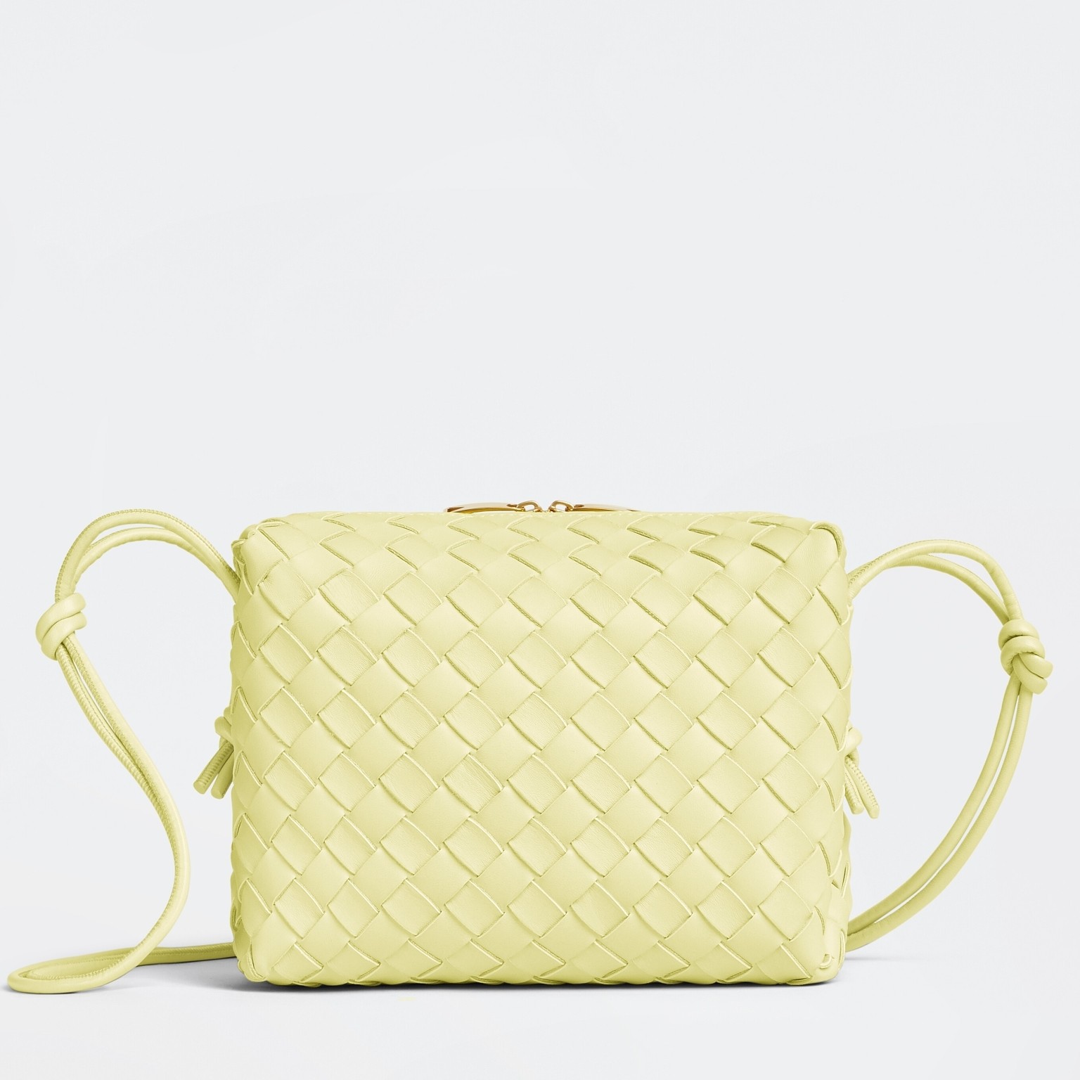bo*te*ga Ve*ne*ta loop small bag in lantern intrecciato lambskin