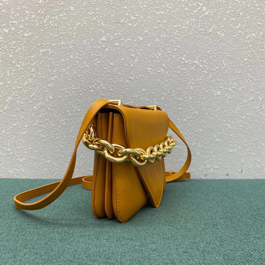 bo*te*ga Ve*ne*ta mount small bag in yellow calfskin
