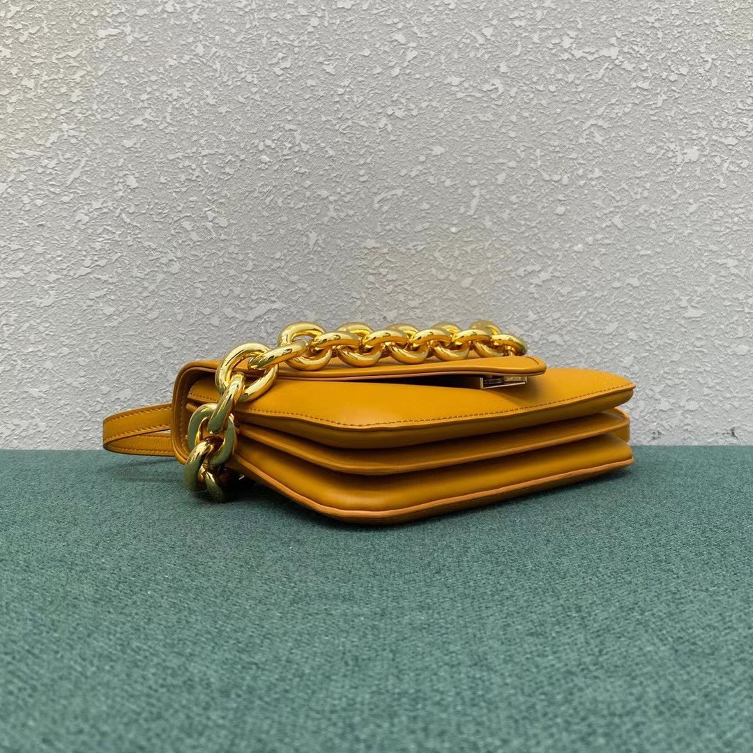 bo*te*ga Ve*ne*ta mount small bag in yellow calfskin