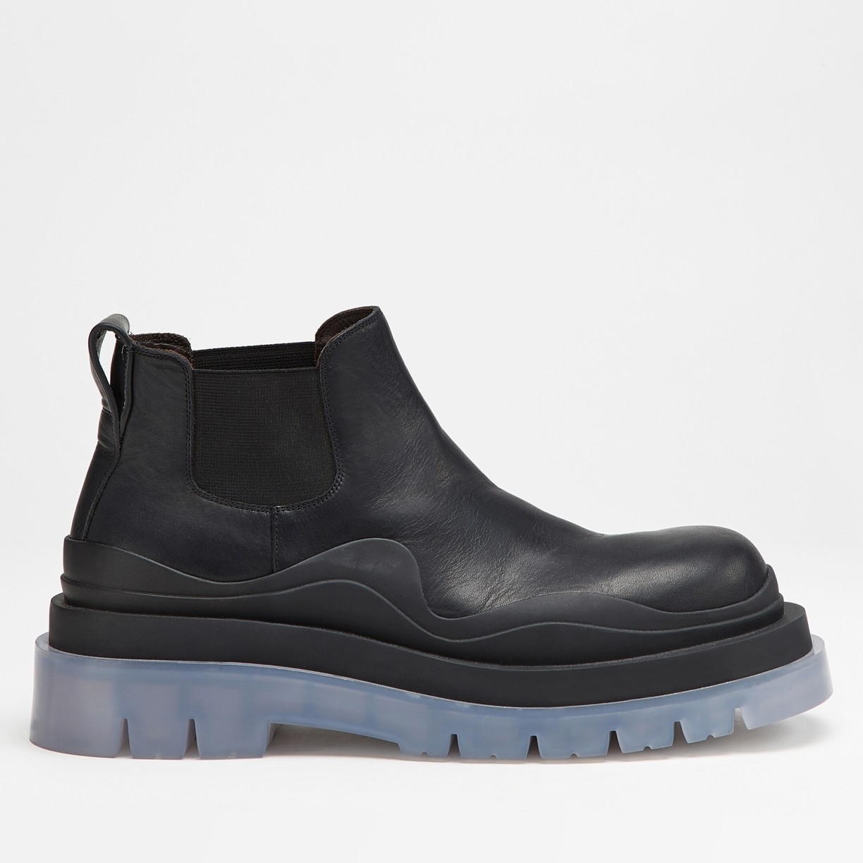bo*te*ga Ve*ne*ta bv tire ankle boots with transparent sole