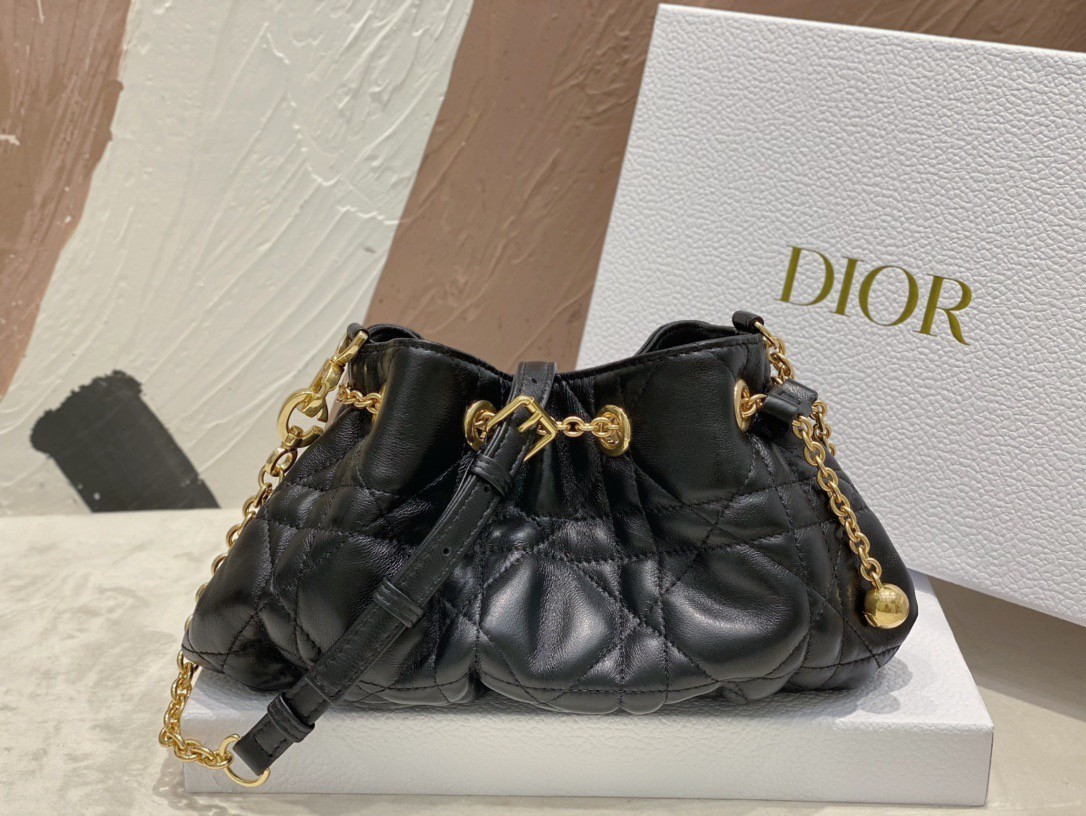 D*or ammi small bag in black macrocannage lambskin