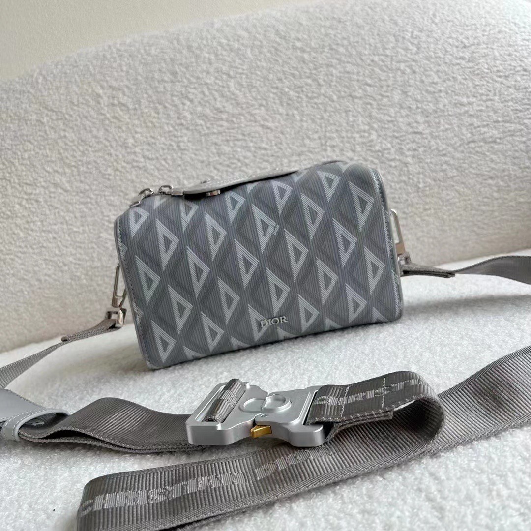 d*or lingot messenger bag in gray cd Di*m*nd canvas