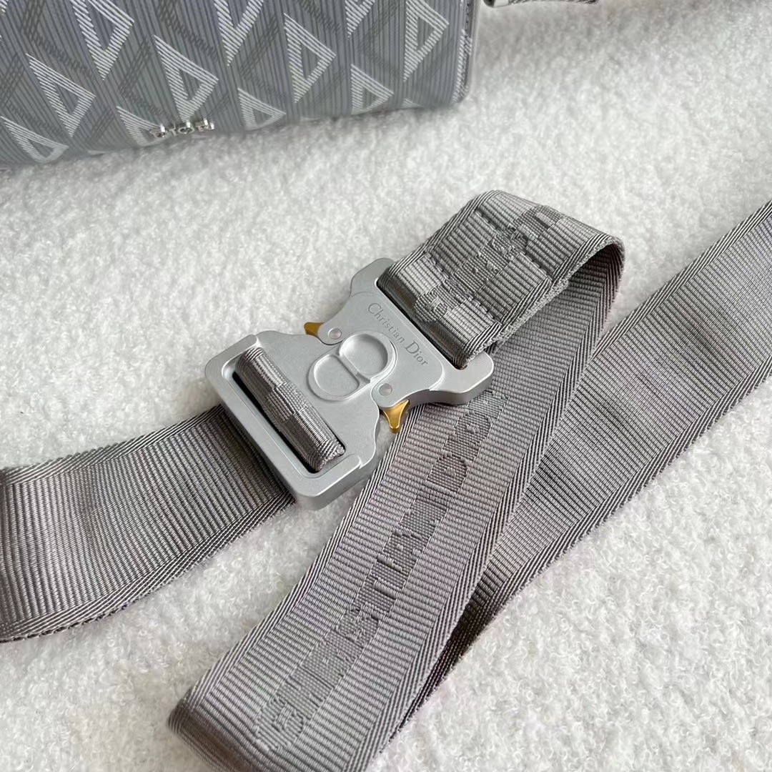 d*or lingot messenger bag in gray cd Di*m*nd canvas