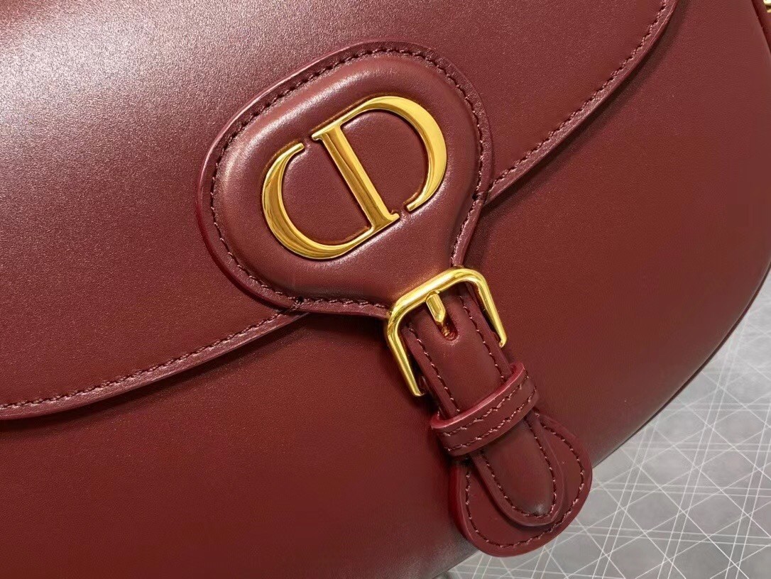 D*or medium bobby bag in bordeaux calfskin