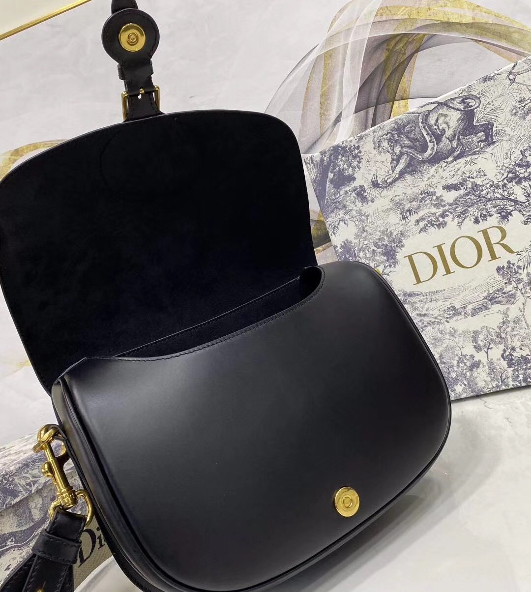 D*or large bobby bag in black calfskin