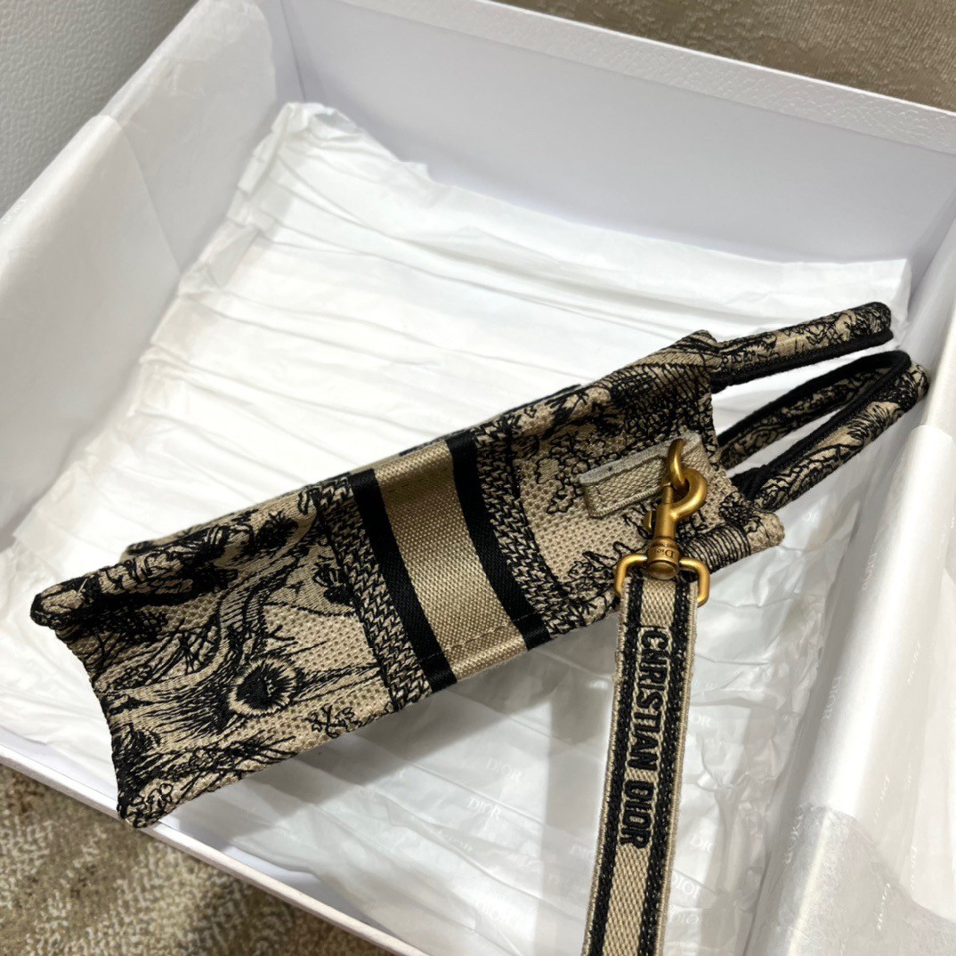 D*or mini book tote phone bag in hazelnut toile de jouy embroidery