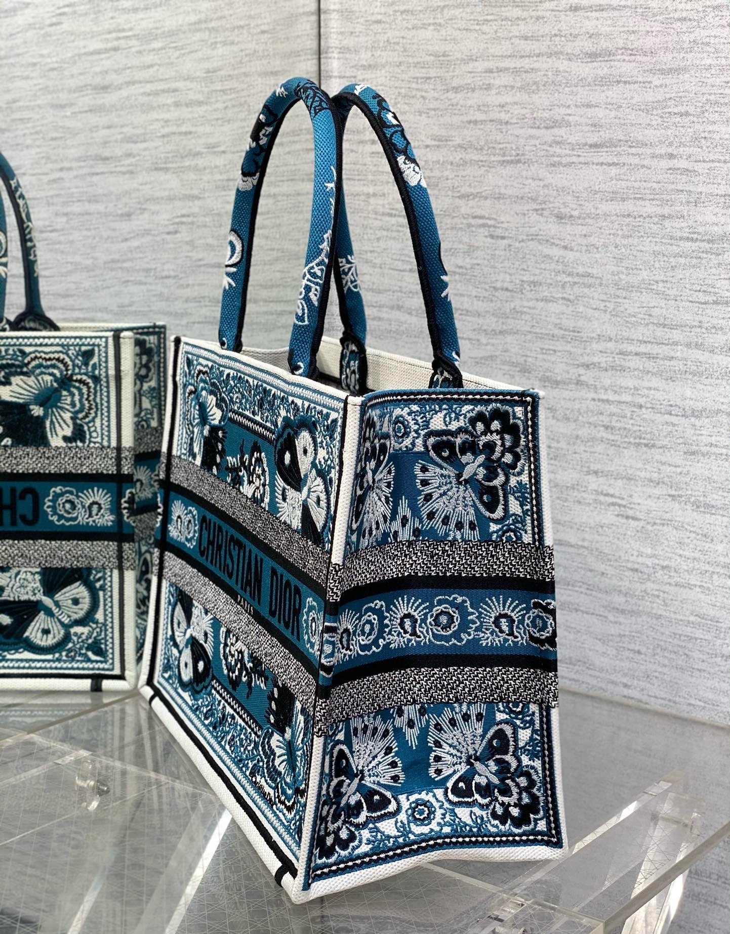 D*or medium book tote bag in blue butterfly bandana embroidery