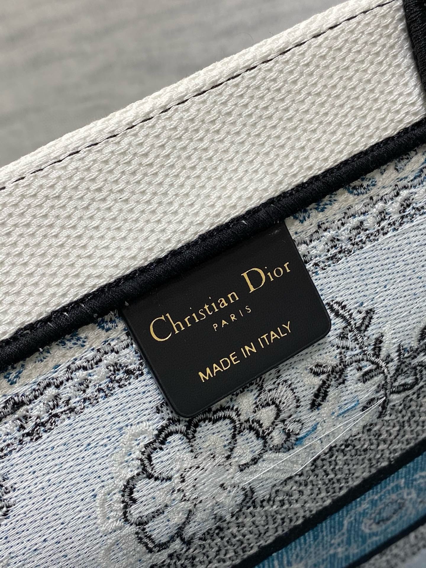 D*or medium book tote bag in blue butterfly bandana embroidery