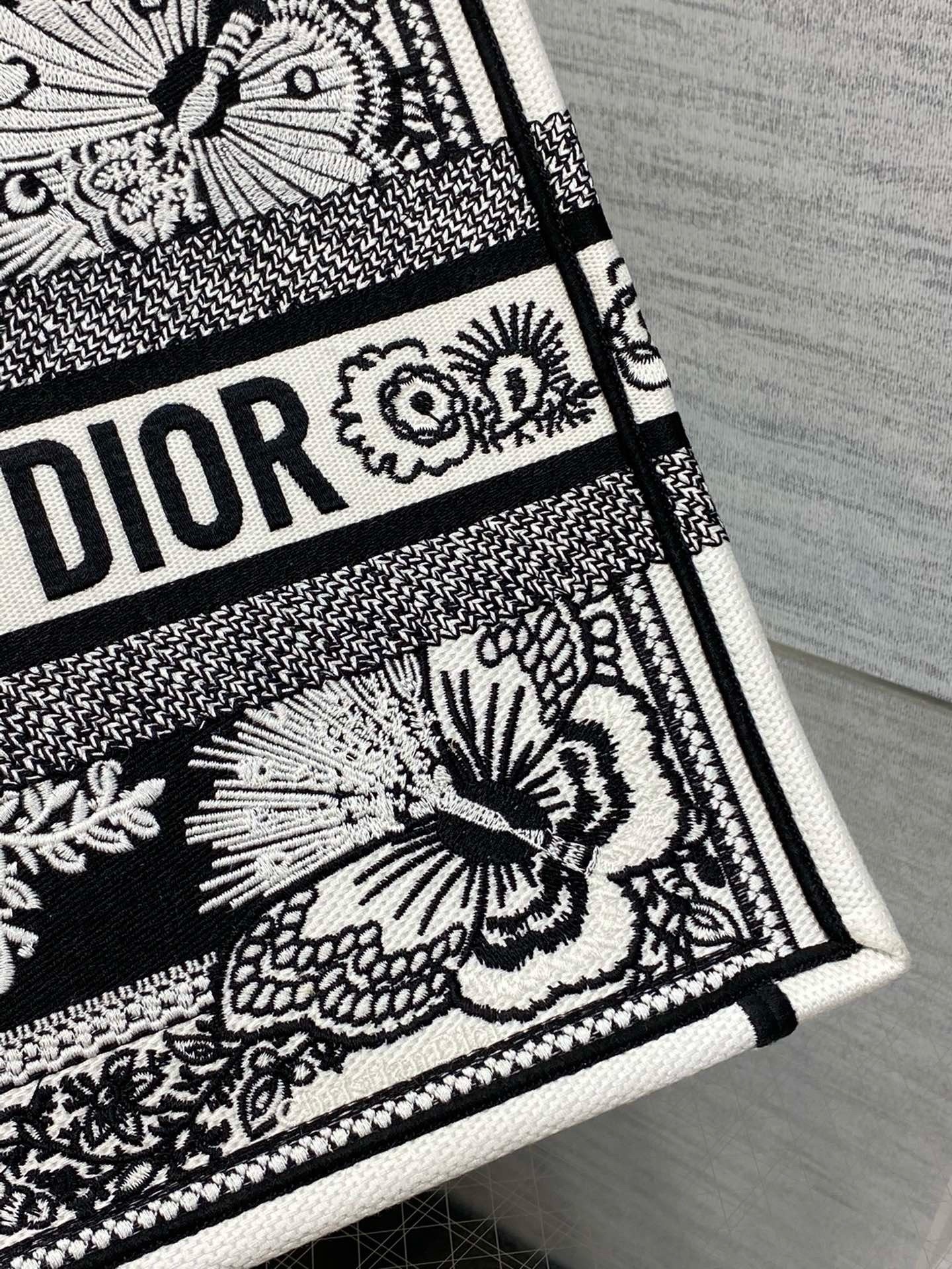 D*or medium book tote bag in black and white butterfly bandana embroidery